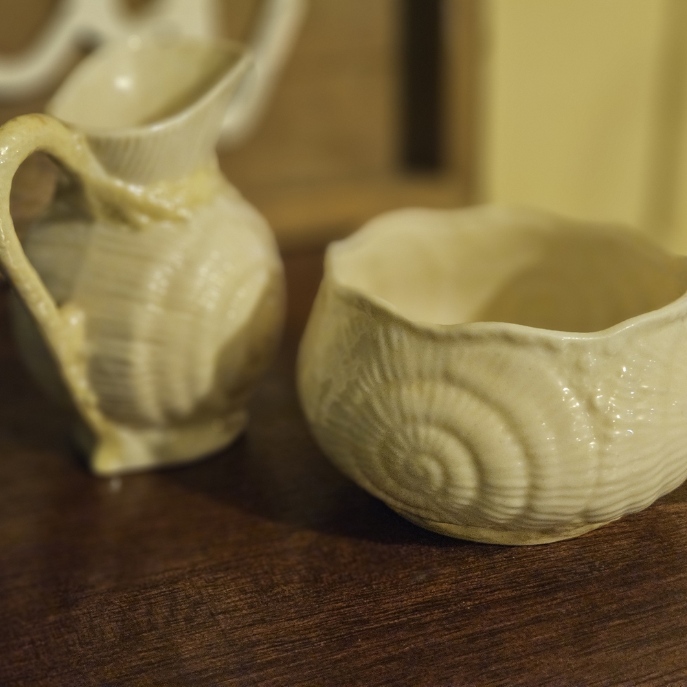 Belleek Toy Nautilus Shell Set - Picture 2 of 10
